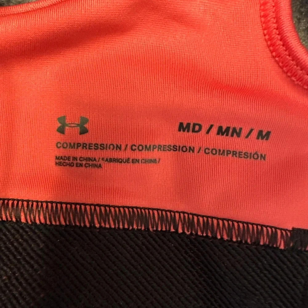 Under Armour Sports Bra Womens Size Medium Coral Pink Compression Crossback Logo